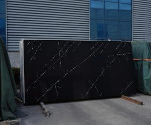 Quartz Calacatta 3042
