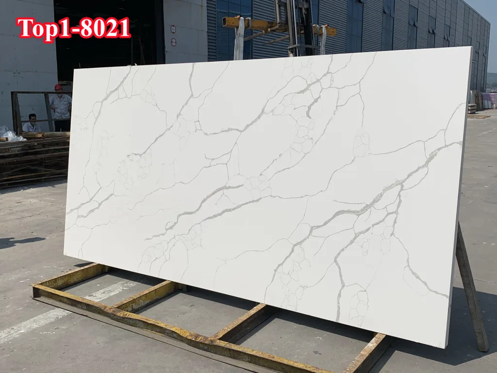 Cuarzo piedra calacatta blanco 8021