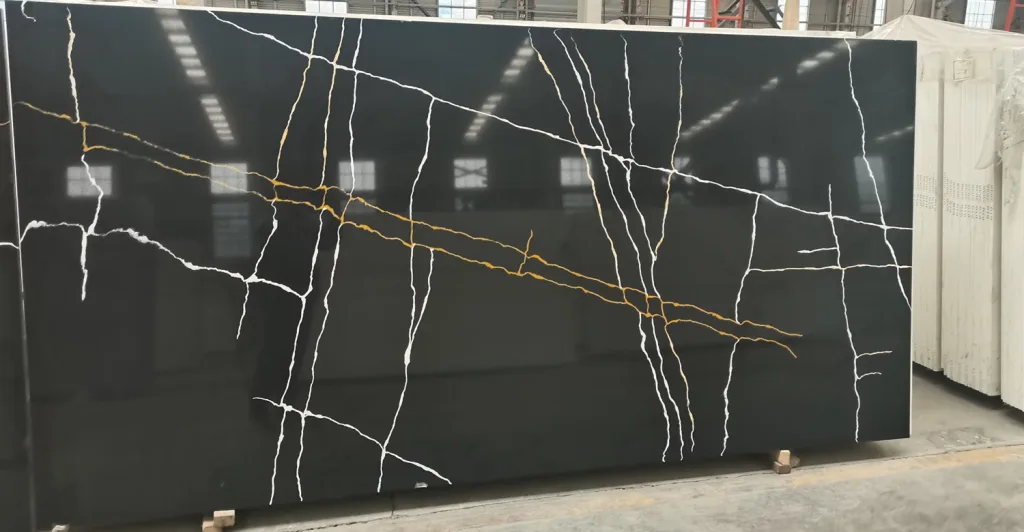 Calacatta 6677 - Horizon Quartz