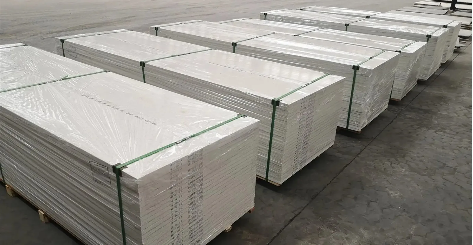 Horizon Quartz Cut-to-size