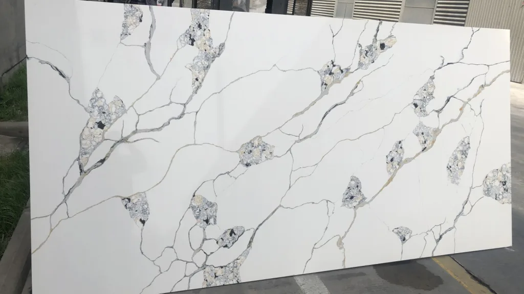 Quartz Calacatta HTL1213 - Horizon