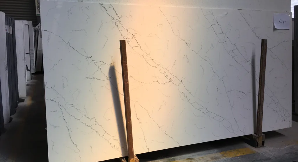 top 4 - quartz calacatta 6041 - Horizon