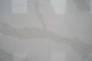 Quartz Calacatta 7335 Slab Detail 1 Horizon