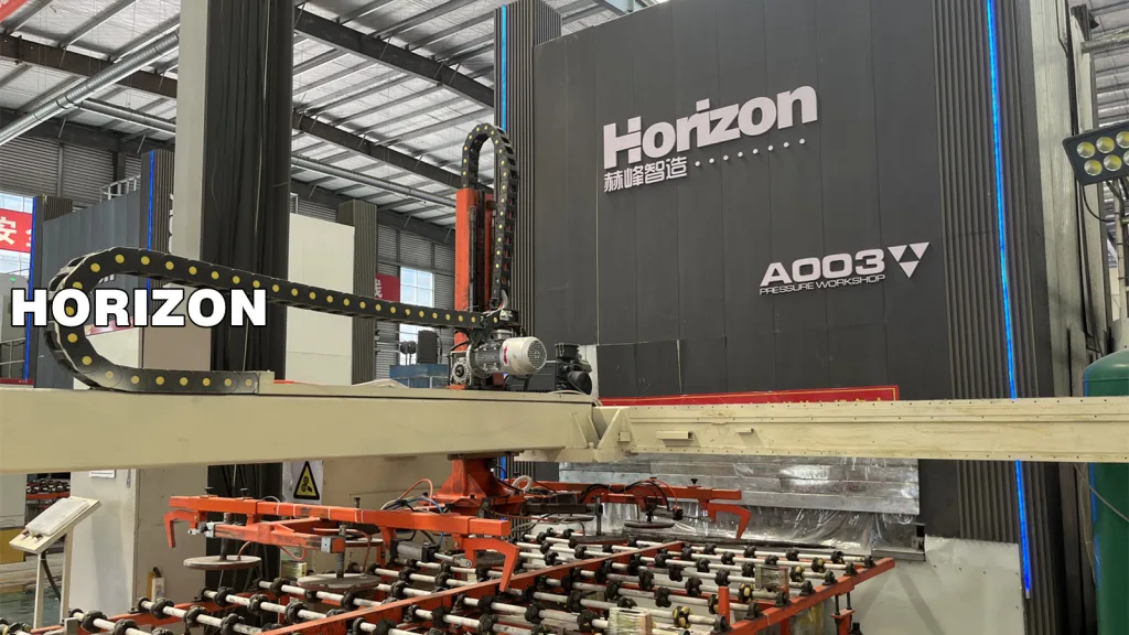 Equipo de producción de diseño propio de Horizon Quartz Stone