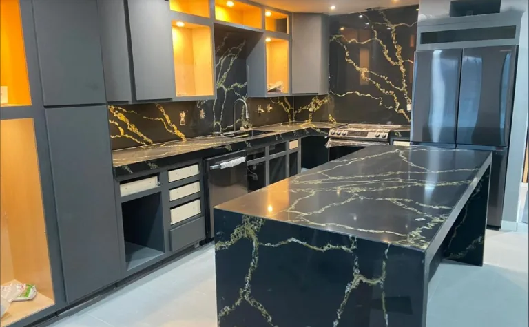 Quartz Stone Calacatta 6719 Black Gold Kitchen Countertop