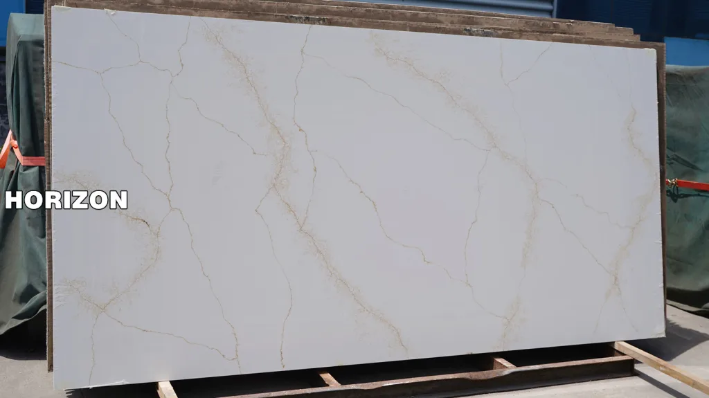 Model 6117 - Quartz Calacatta With Thin Gold Lines