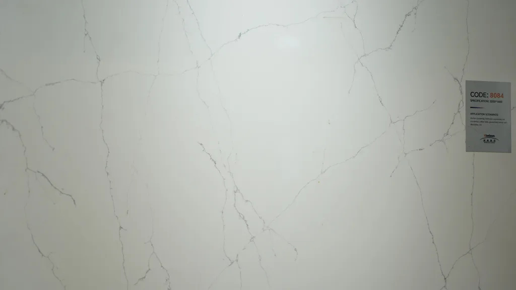 Quartz Calacatta 8084 - Finest Color Horizon Quartz