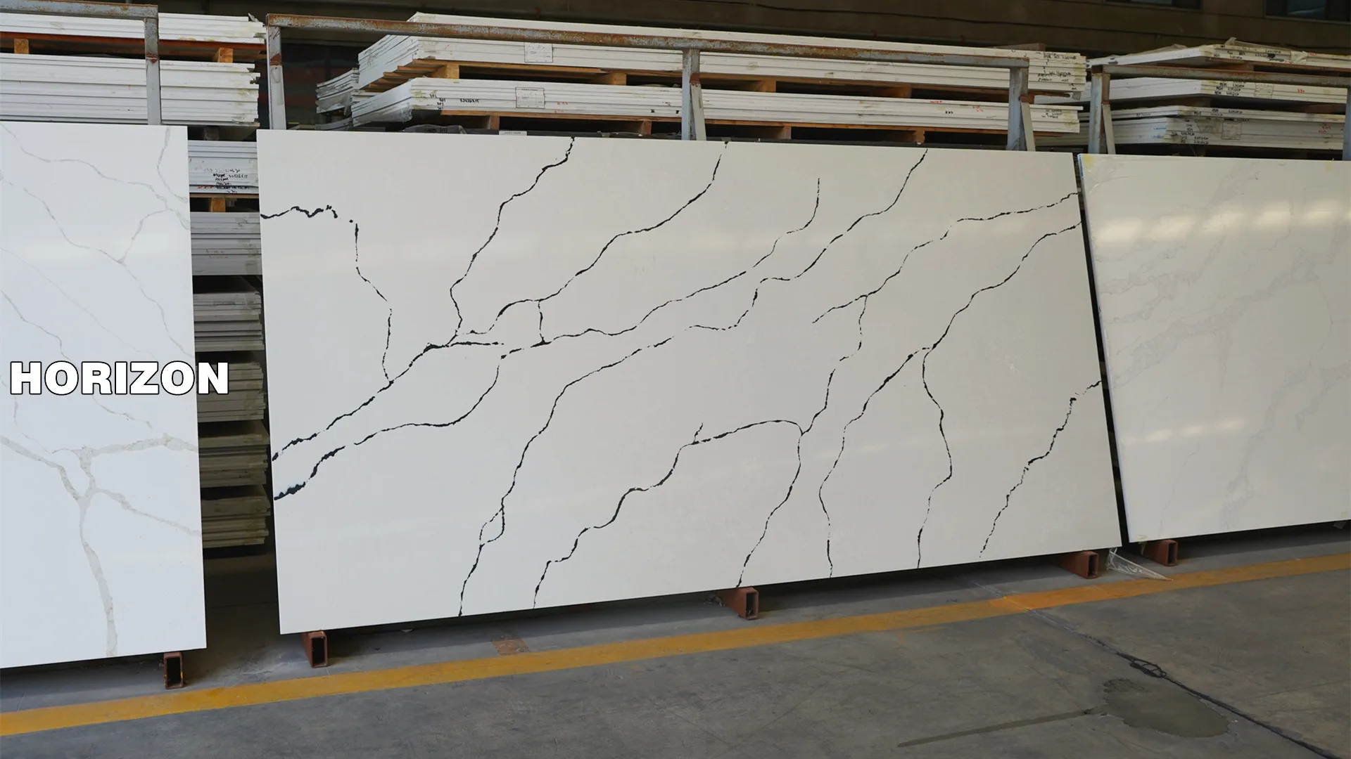 Quartz Calacatta 9035 With Black Veins