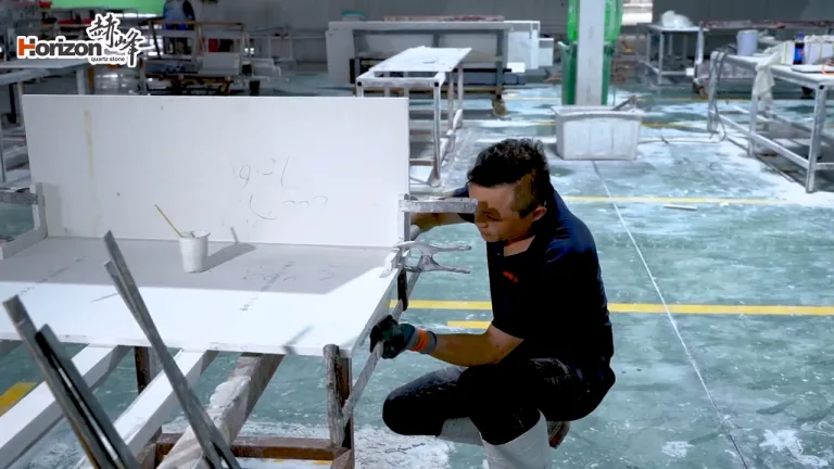 QUARTZ COUNTERTOP FABRICATE AND CUT-TO-SIZE